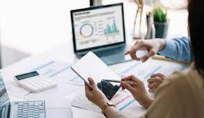 Accounting Career Paths: Where Graduates Can Build Their Future 